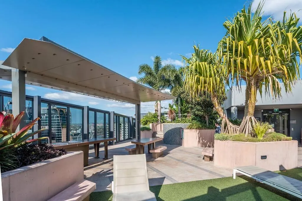 Convenient One-Bedroom Apartment In Brisbane Central Area