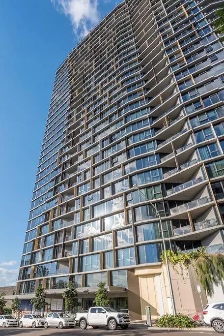 Convenient One-Bedroom Apartment In Brisbane Central Area 0*,